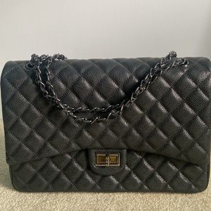 Ainifeel Black Chain Strap Quilted Handbag